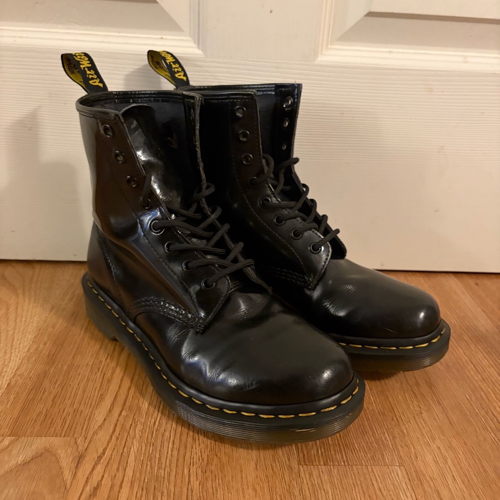 Dr. Martens W8 1460 Smooth Black Leather Boots